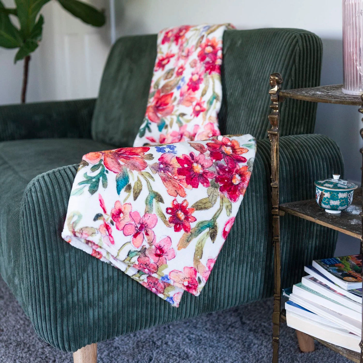 Red Flower plush blanket featuring a vintage red floral bouquet watercolor print, 50"x60" velveteen throw